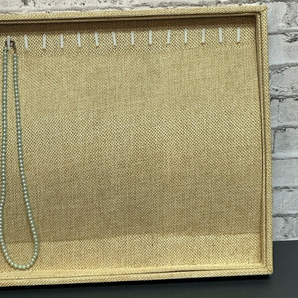 Jewelry Display Tray Organizer 20 Hooks for Necklaces Earrings Tan - Picture 12 of 15